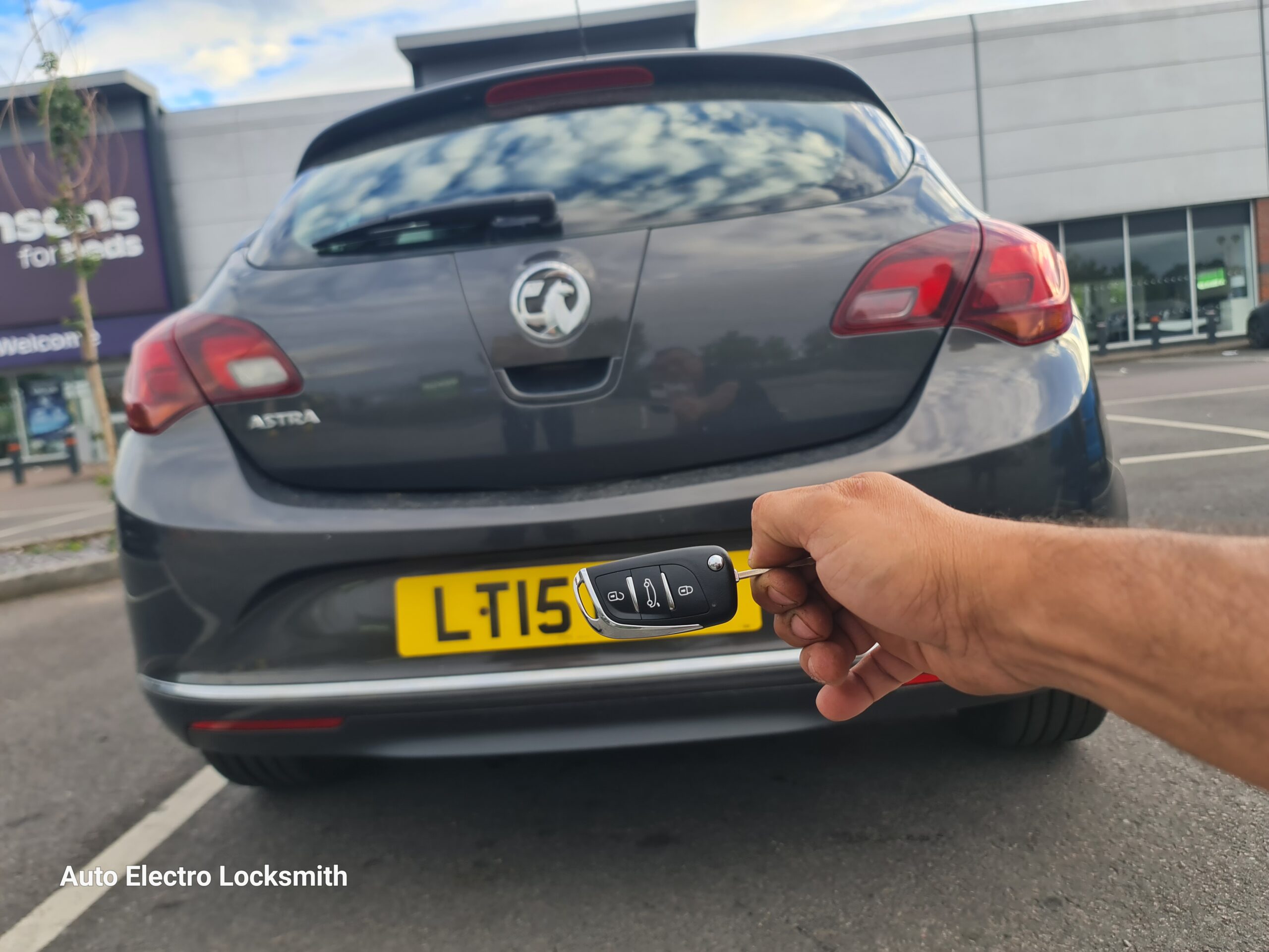 Recent auto locksmith job, July 2026